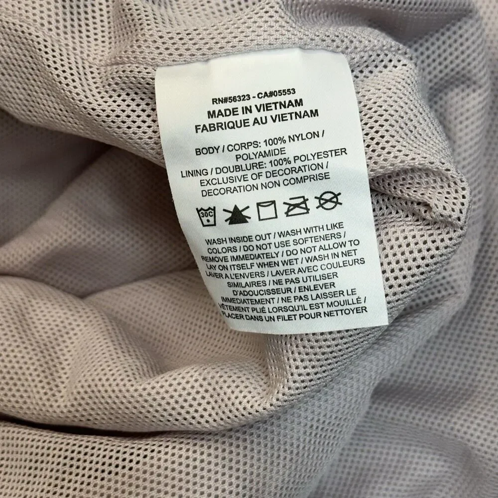 Nike Women’s Loose Fit Woven Cargo Shorts DM6247-019 Platinum Violet Size XL